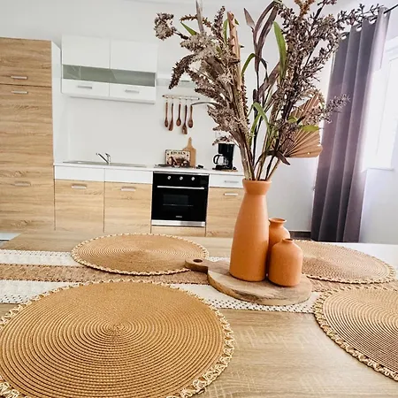 Apartment Valentina Klenovica