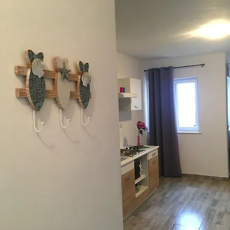 Apartment Valentina Klenovica