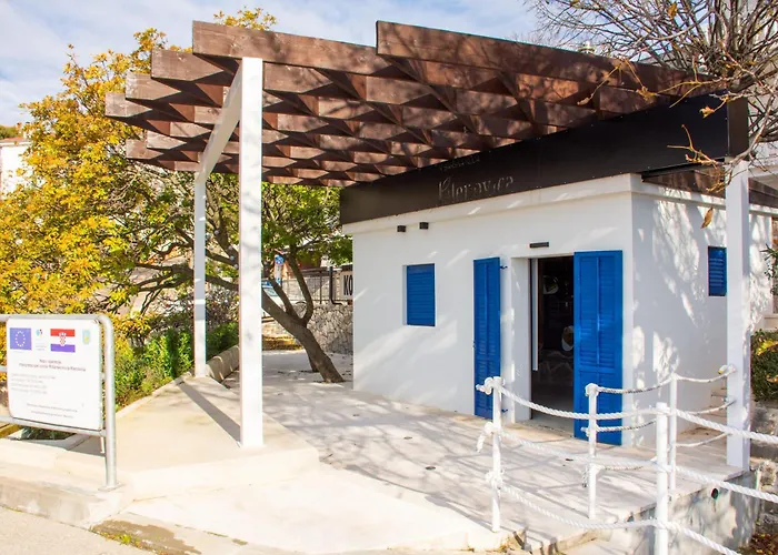 Valentina Apartment Klenovica